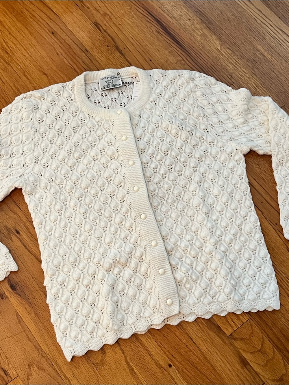 Vintage Cream Knit Button-Front Cardigan